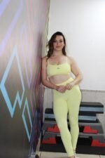 Conjunto Fitness  Fênix Gym - Amarelo Manteiga - Imagem 4