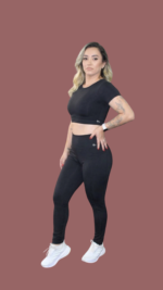 Conjunto Fitness Preto  Fênix Gym - Legging + Cropped