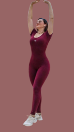 Macacão Longo Manga Curta Costa Aberta Fitness -  Fênix Gym - Bordô