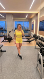 T-shirt em Tulle Fênix Gym - Amarelo Manteiga - Imagem 4