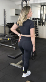 Conjunto Fitness Preto  Fênix Gym - Legging + Cropped - Imagem 3